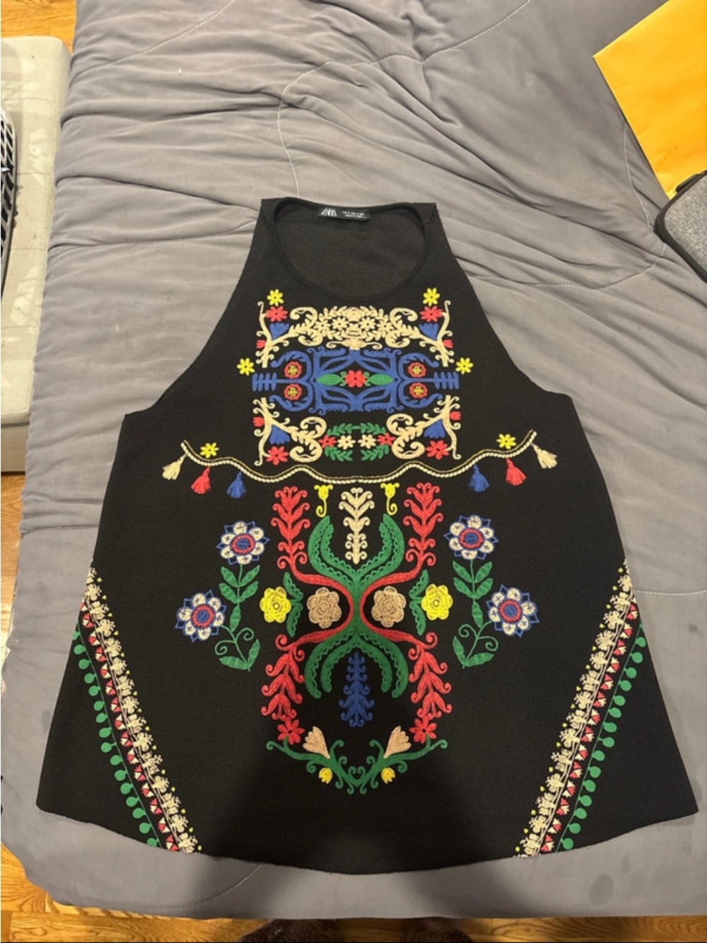 Zara Black Sleeveless Top with Floral Embroidery